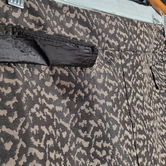 Ann Taylor Brown Animal Print A Line Business Career Skirt Size 12 - Picture 3 of 11